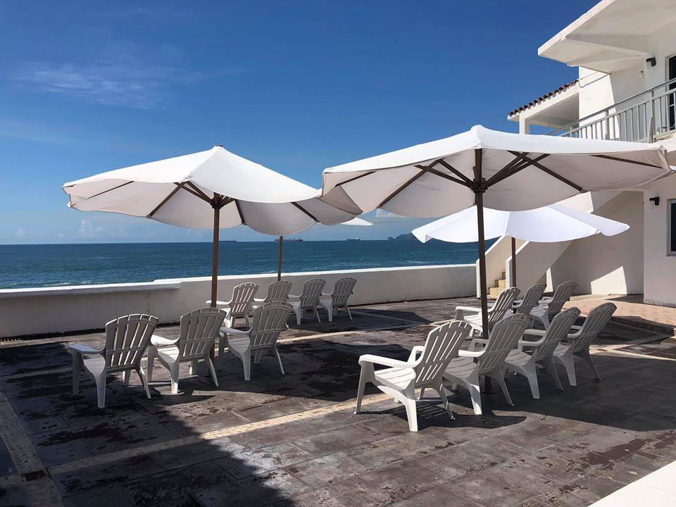 Hotel Bagasi Manzanillo Exterior photo