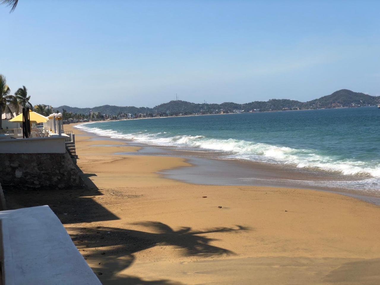Hotel Bagasi Manzanillo Exterior photo